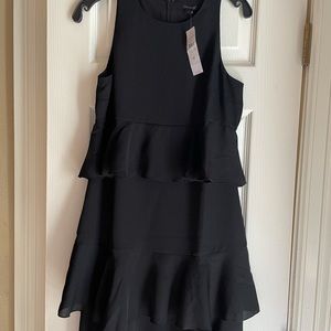 Cute black dress!!